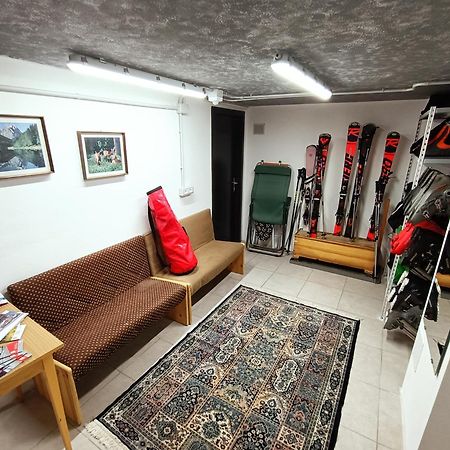 Casa Paola Apartment Pozza di Fassa Luaran gambar