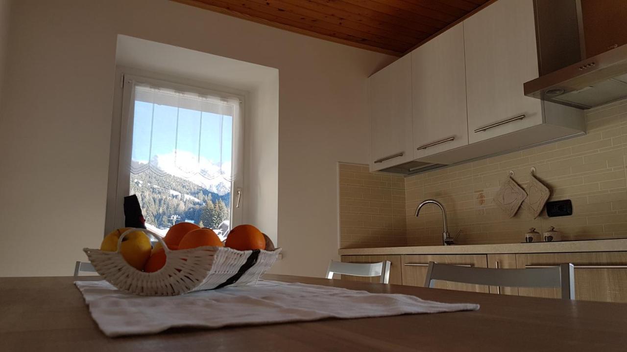 Casa Paola Apartment Pozza di Fassa Luaran gambar