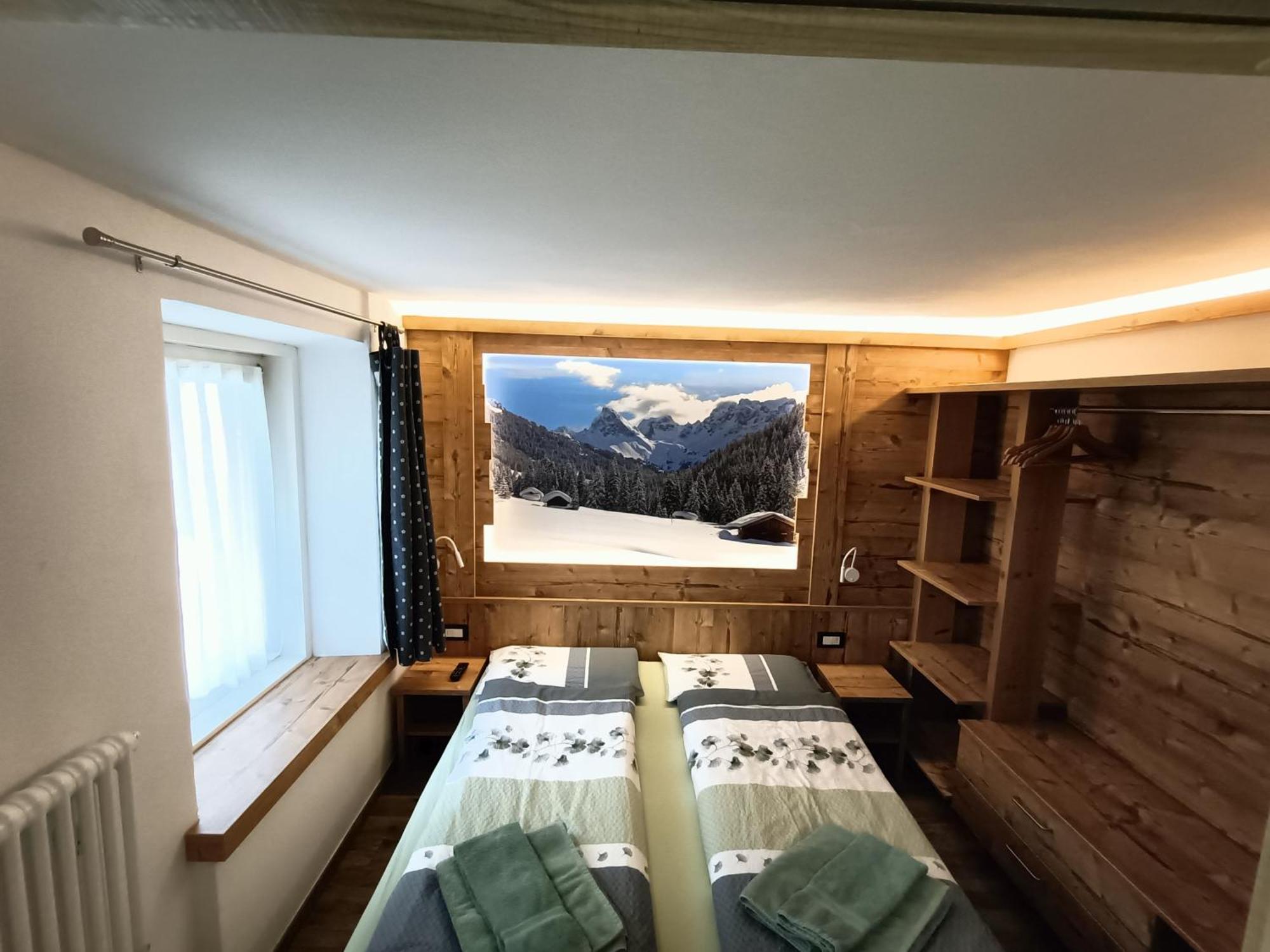 Casa Paola Apartment Pozza di Fassa Luaran gambar