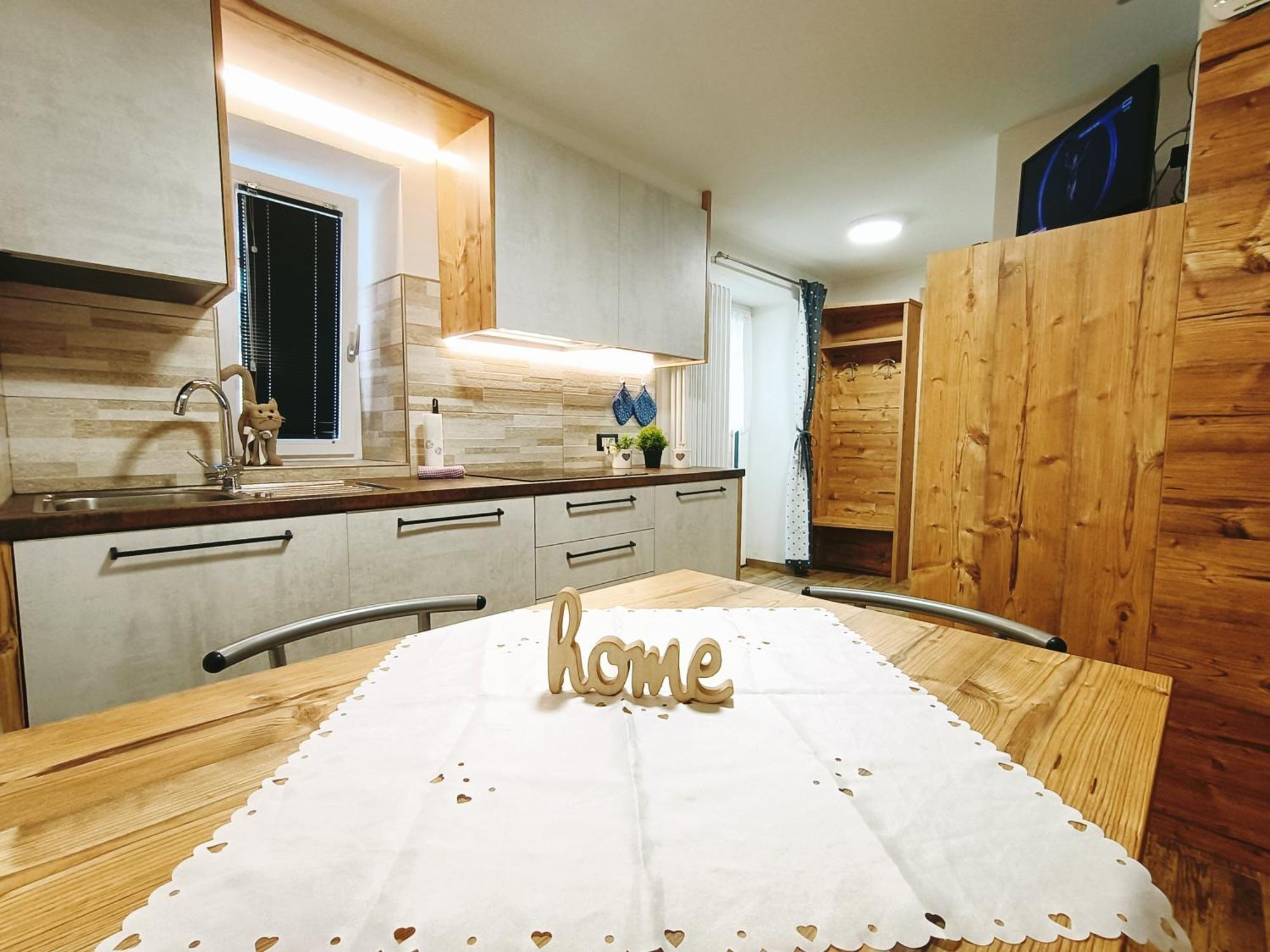 Casa Paola Apartment Pozza di Fassa Luaran gambar